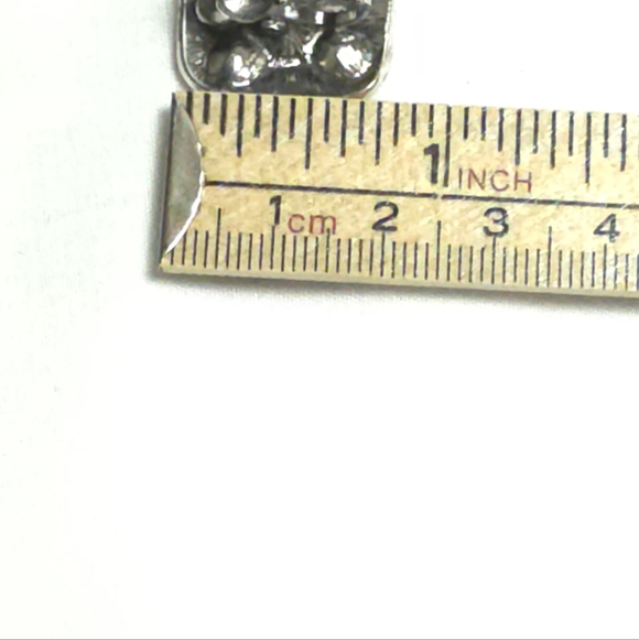 Vintage-Inspired Rhinestone Square Clip-On Earrings - Picture 8 of 9
